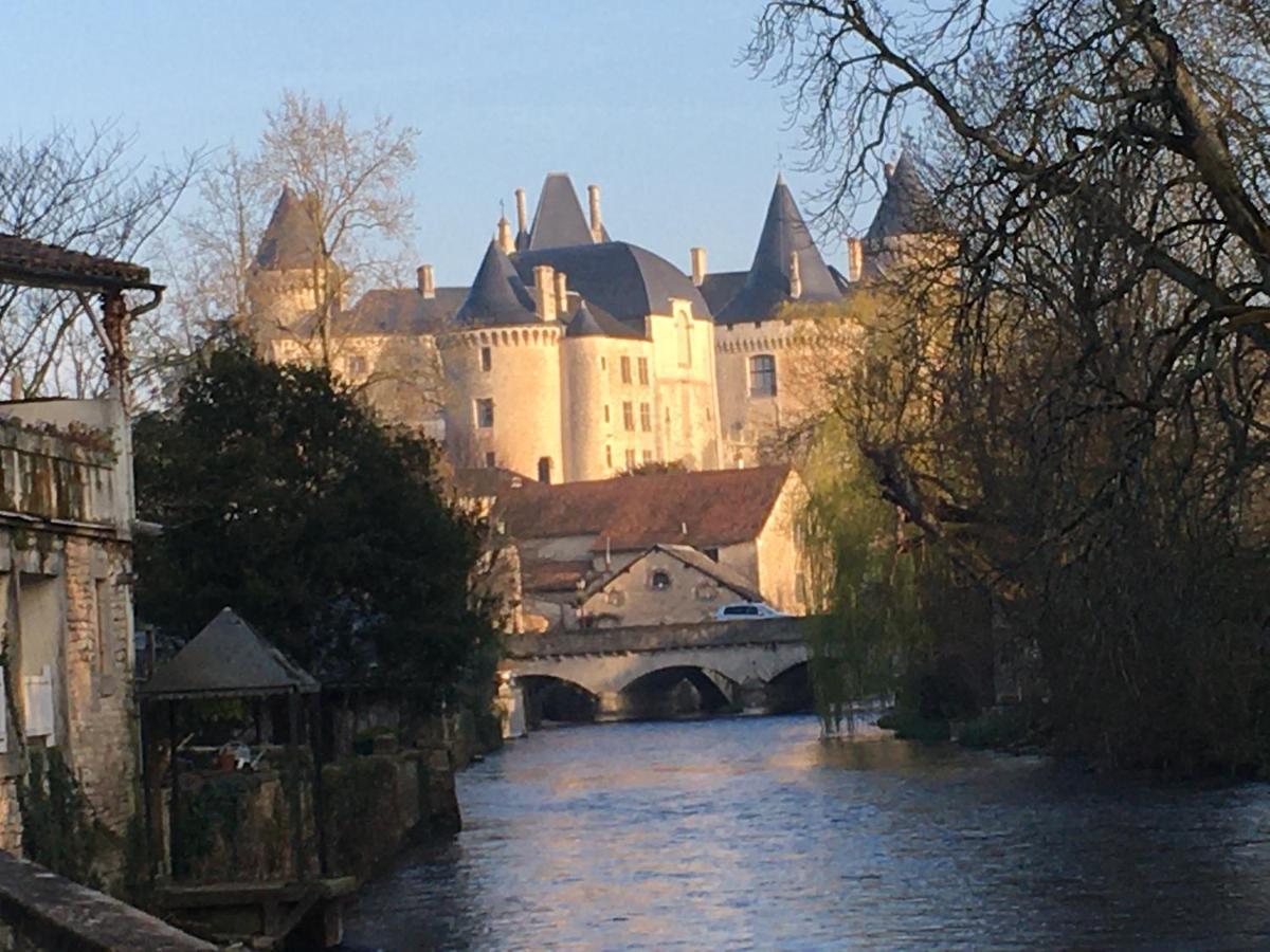 Riverview Verteuil-sur-Charente Exterior photo